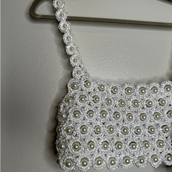Alameda Turquesa Hana Pearl Embellished Crochet Crop Top White O/S NWT $432 - Picture 5 of 9